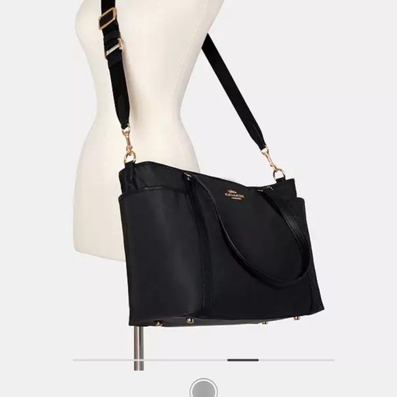 Coach diaper bag - Picture 3 of 5